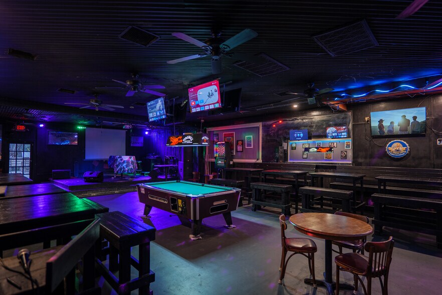 More Photos Of 1903 Baytree Pl, Valdosta Restaurant For Sale
