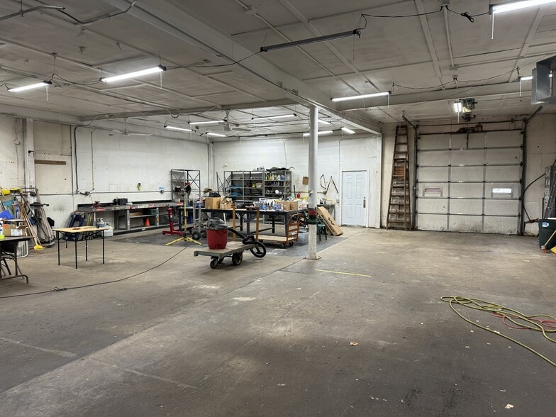 More Photos Of 300 N Westwood Dr, Toledo Manufacturing For Sale