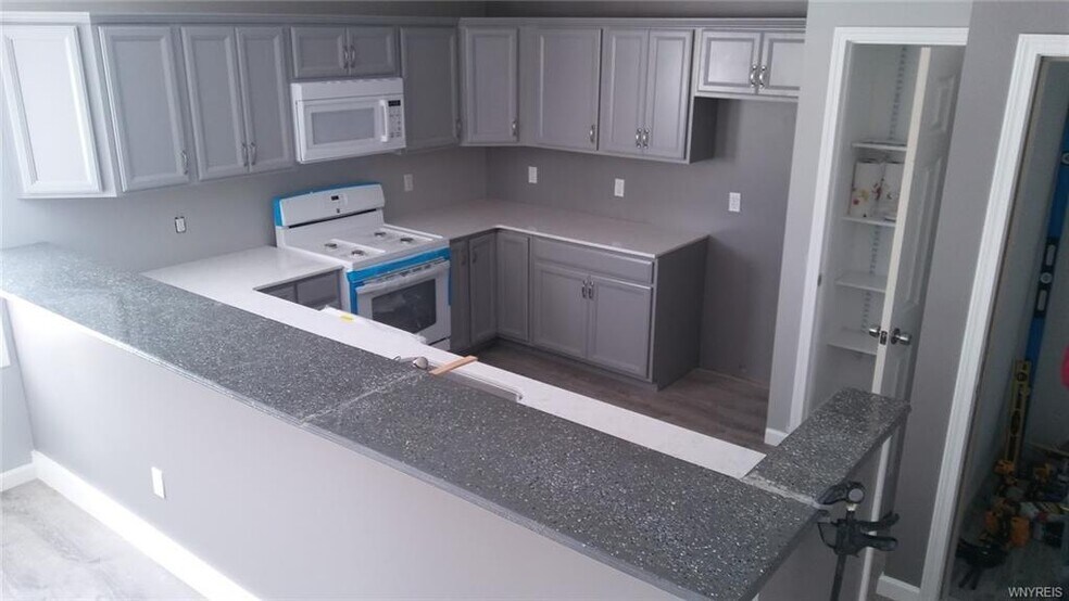 More Photos Of 2901 S Park Ave, Lackawanna Office Residential For Sale