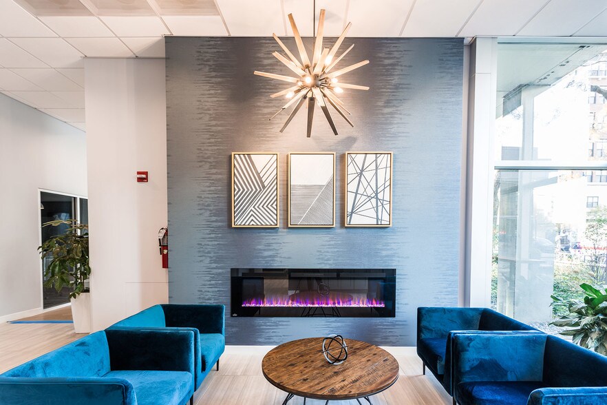 More Photos Of 2111 S Michigan Ave, Chicago Apartments For Lease