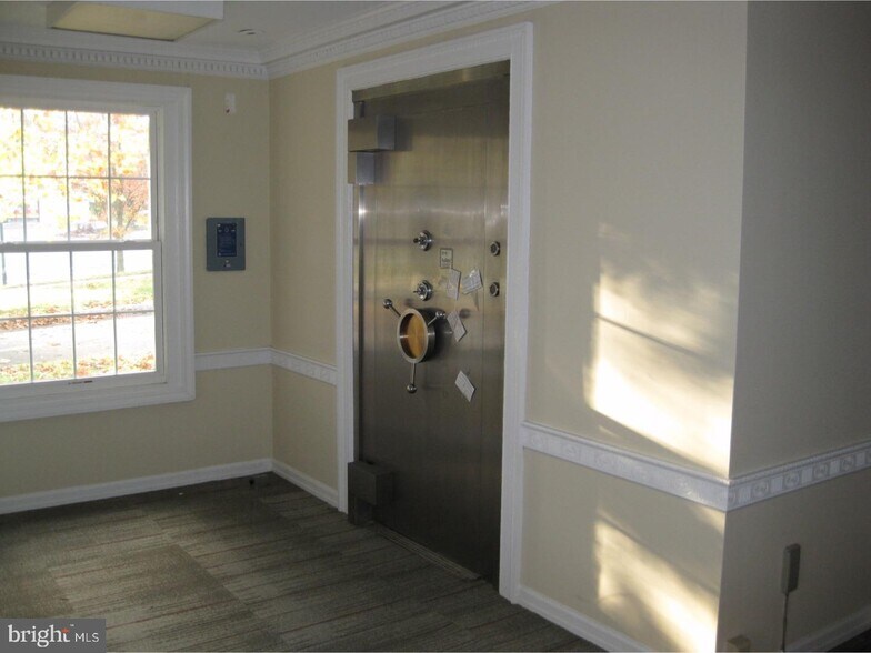 More Photos Of 1 Clubhouse Rd, Browns Mills General Retail For Sale