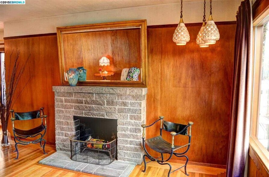 More Photos Of 986 Kains Ave, Albany Apartments For Sale