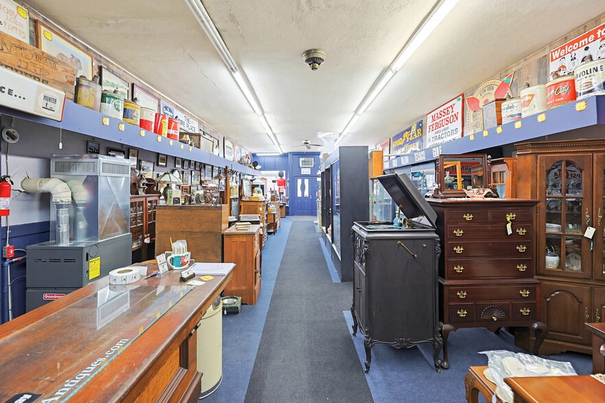 More Photos Of 800 Washington St, Holliston Storefront Retail Residential For Sale