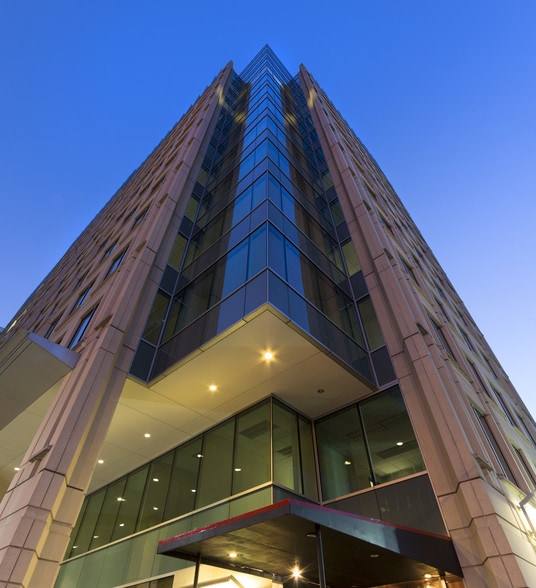 More Photos Of 4100 N Fairfax Dr, Arlington Office For Sale