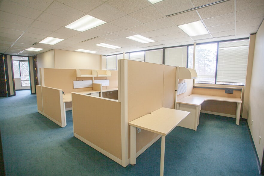 More Photos Of 1135 Kildaire Farm Rd, Cary Office For Lease
