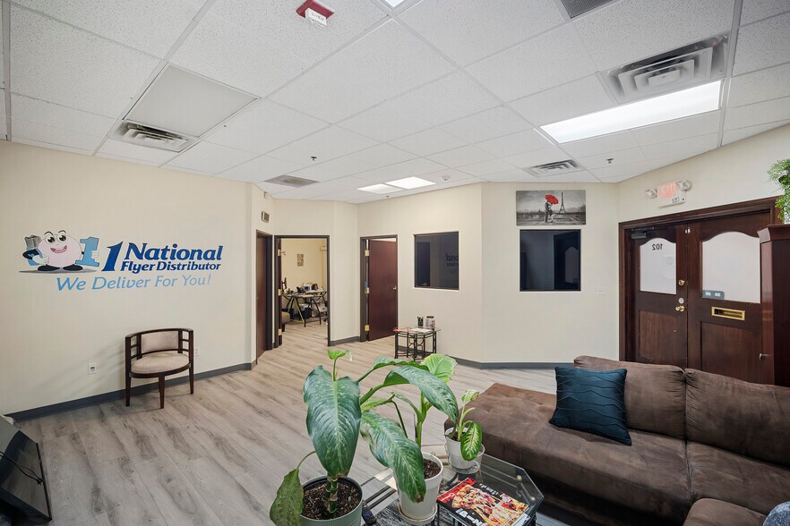More Photos Of 5440 W Sahara Ave, Las Vegas Medical For Lease