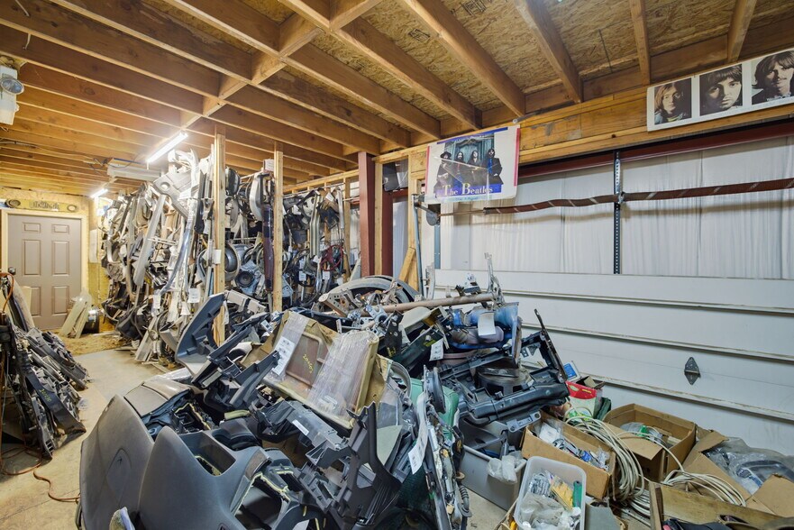 More Photos Of 428 Railroad St, Thomaston Industrial For Sale