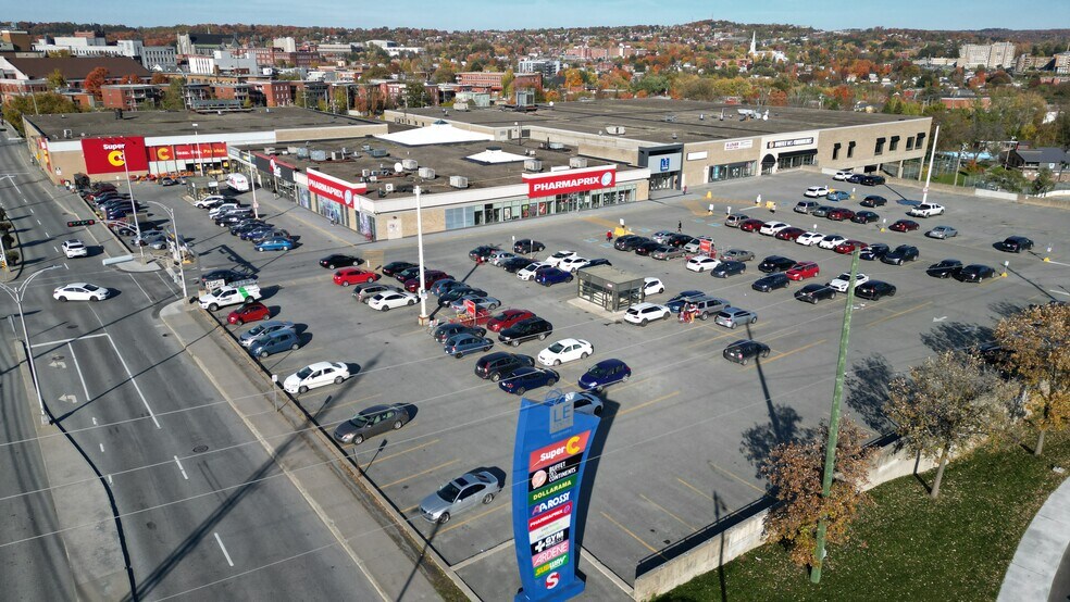 Primary Photo Of 340 Rue Belvédère S, Sherbrooke General Retail For Lease