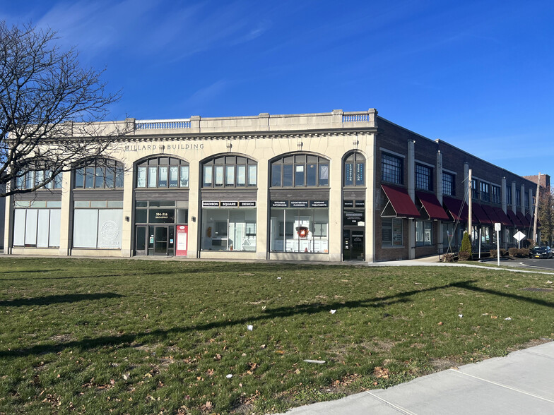 Primary Photo Of 504-516 Broadway, Kingston Storefront Retail Office For Lease