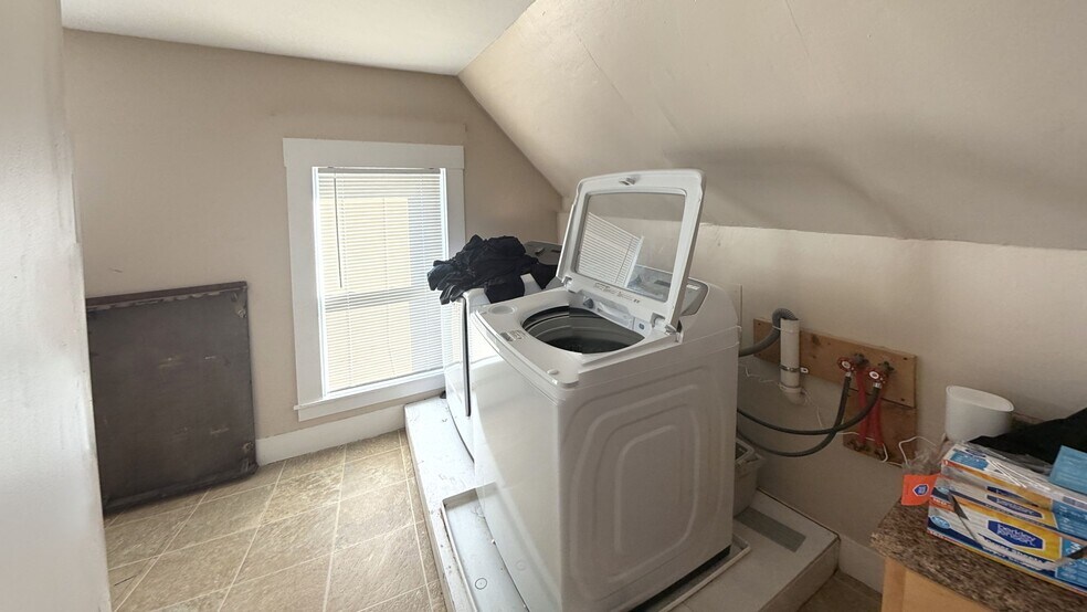 More Photos Of 14 High St, Pembroke Multifamily For Sale