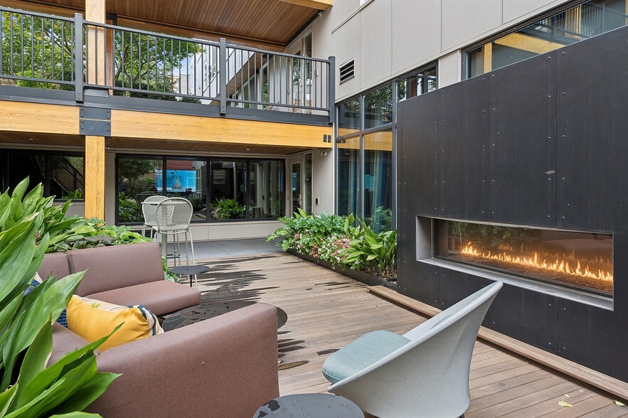 More Photos Of 1850 N 34th St, Seattle Apartments For Lease