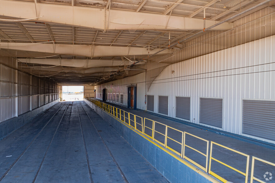 More Photos Of 1455 E 62nd Ave, Denver Refrigeration Cold Storage For Sale