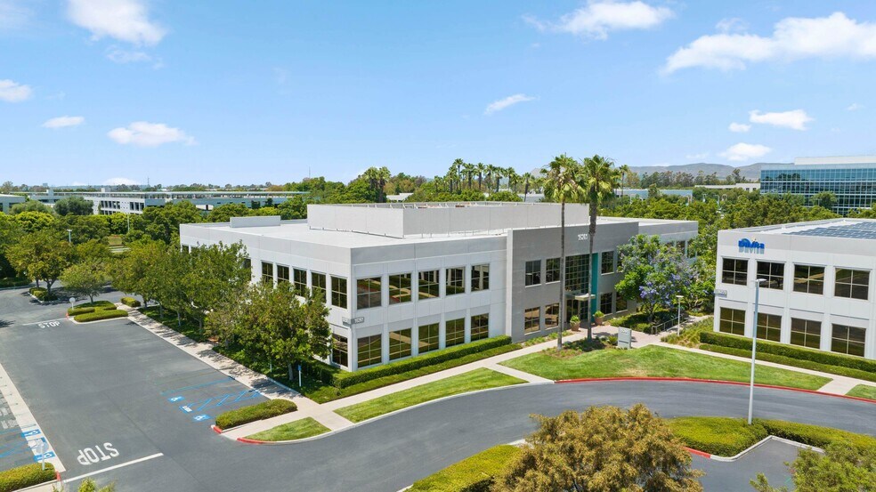 More Photos Of 46 Discovery, Irvine Unknown For Lease