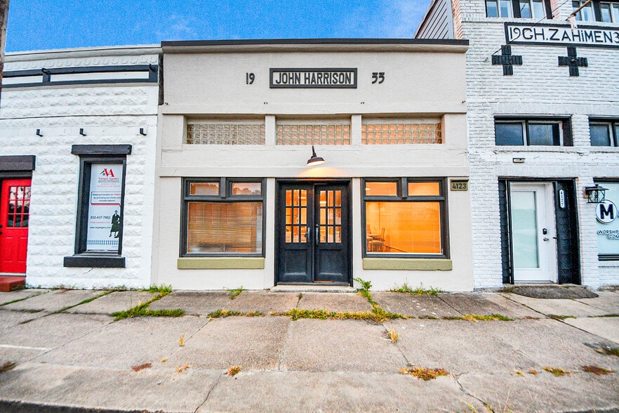 Primary Photo Of 4123 Highway 90, Brookshire Office For Sale