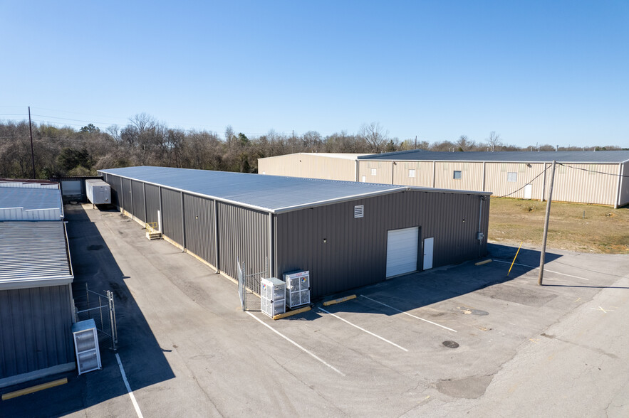 Primary Photo Of 3219 Sexton Rd SE, Decatur Warehouse For Lease