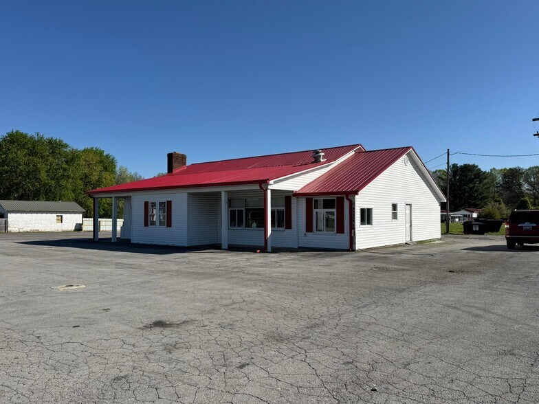 More Photos Of 4152 Hwy 76, Russell Springs Restaurant For Sale