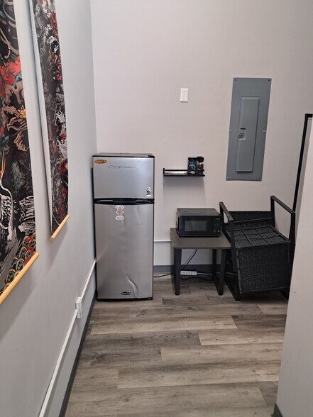 More Photos Of 2043 Route 130, Florence Restaurant For Lease