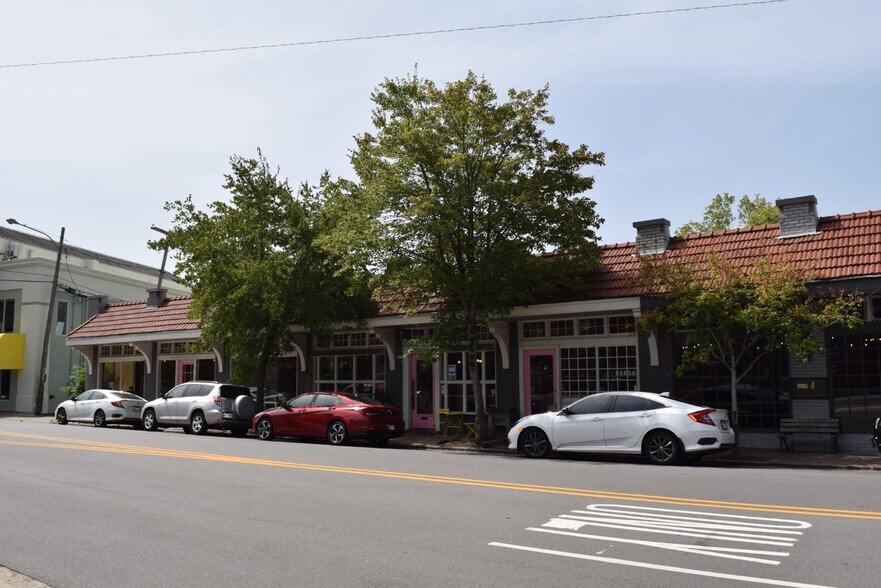 More Photos Of 2715-2721 Kavanaugh Blvd, Little Rock Storefront For Sale