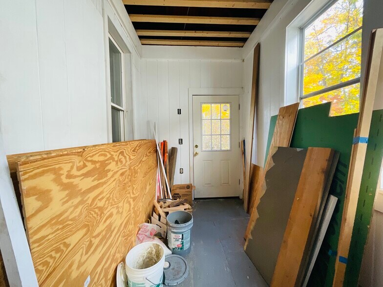 More Photos Of 179 1st St, Pittsfield Office Residential For Sale