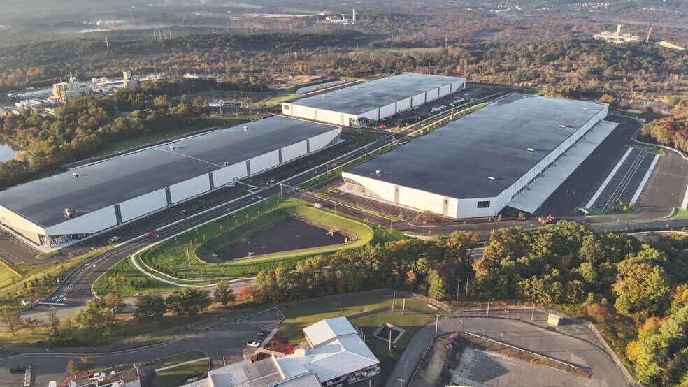 More Photos Of 50 Minnisink Ave S, Sayreville Unknown For Lease