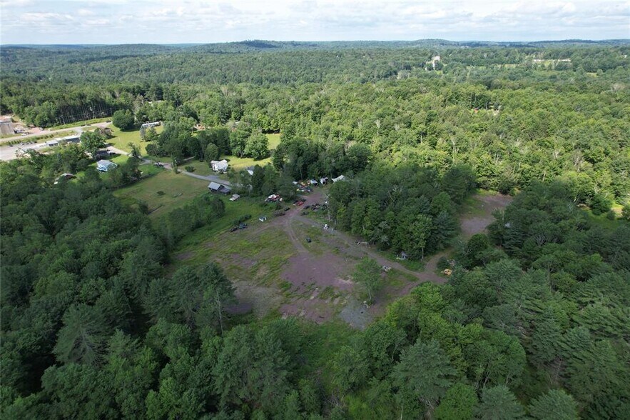 Primary Photo Of 41 Martin Ln, Mongaup Valley Service For Sale