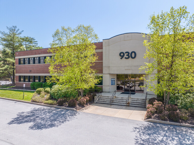 Primary Photo Of 930 E Lincoln Hwy, Exton Office For Lease