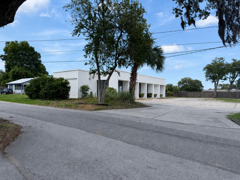 More Photos Of 5911 Arlington Rd, Jacksonville Office For Sale