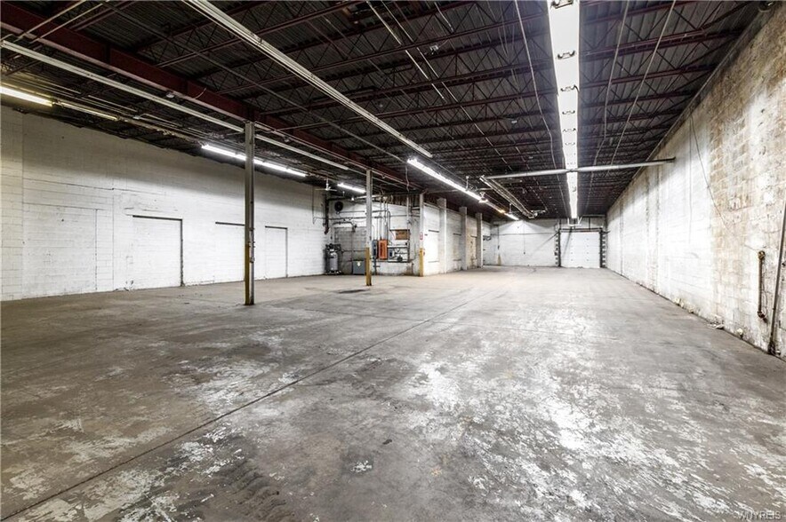 More Photos Of 1885 Harlem Rd, Buffalo Warehouse For Sale