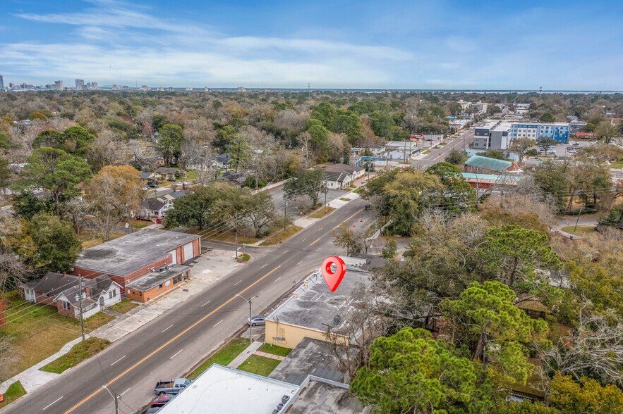 More Photos Of 598-608 Edgewood Ave S, Jacksonville Freestanding For Lease