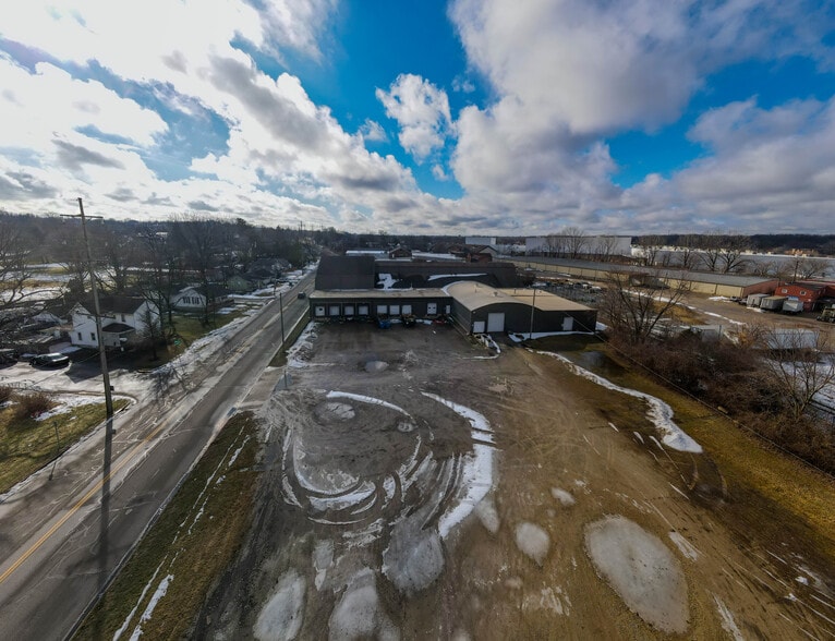 More Photos Of 2424 Columbus Rd, Springfield Warehouse For Sale