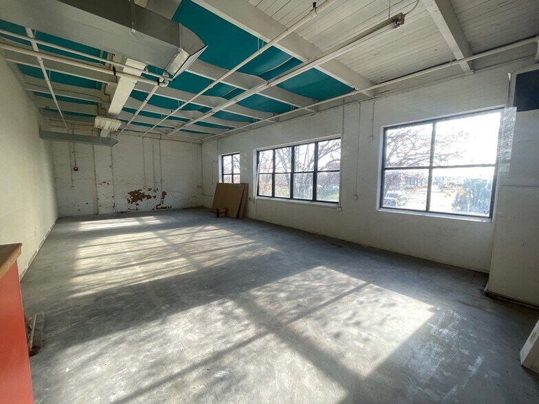 More Photos Of 3975 - 4029 Papin St, Saint Louis Warehouse For Lease