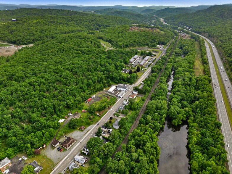 More Photos Of 243-249 Orange Tpke, Sloatsburg Restaurant For Sale