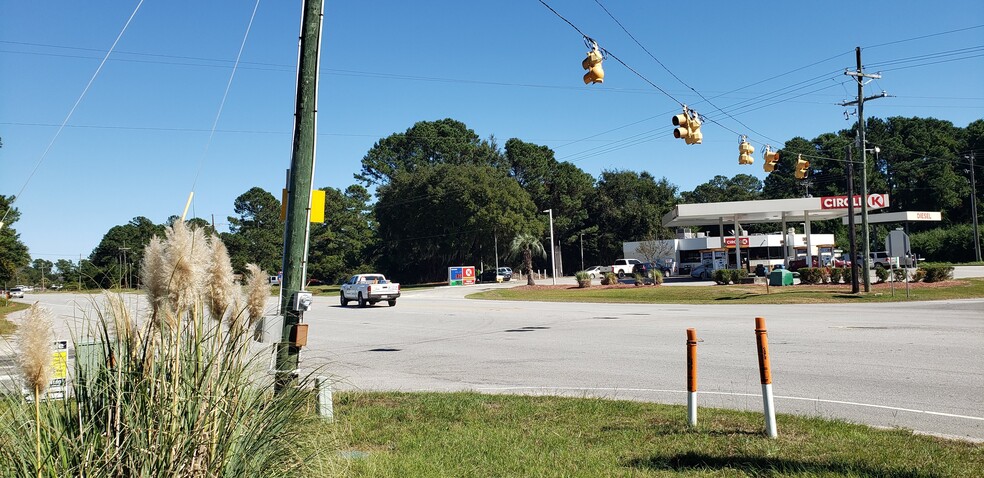 More Photos Of 10105 N Us-17 Hwy, Mc Clellanville Convenience Store For Sale