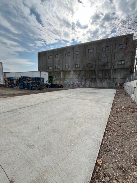 More Photos Of 200-202 River St, Paterson Industrial For Sale