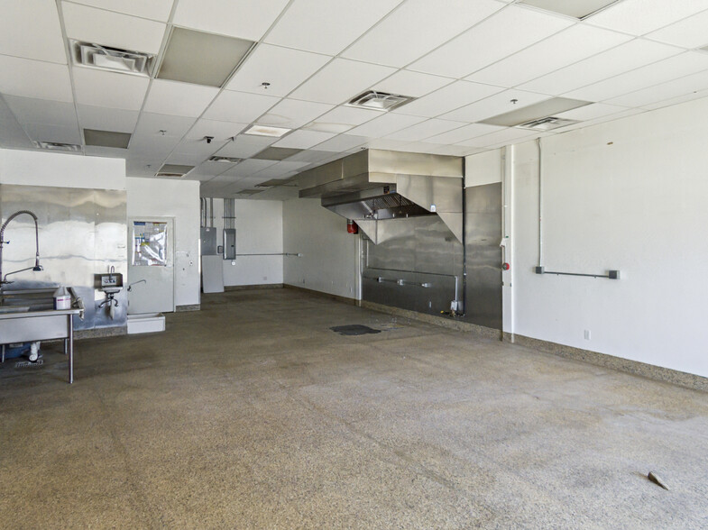 More Photos Of 6917 El Camino Real, Atascadero General Retail For Sale