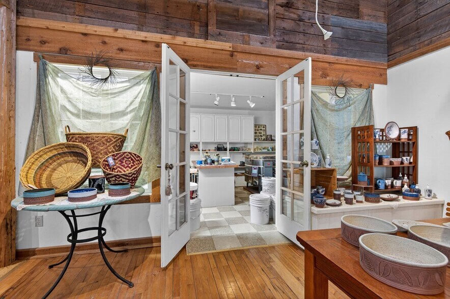 More Photos Of 12030 Garrett Bay Rd, Ellison Bay Storefront Retail Residential For Sale