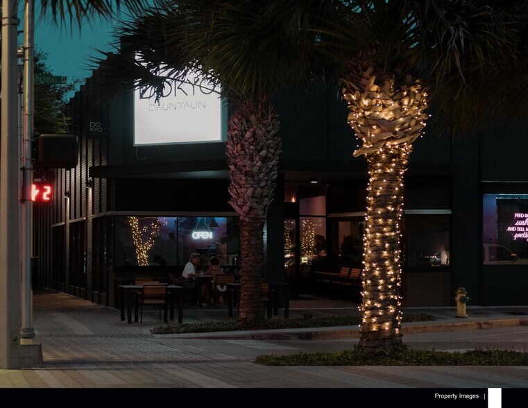 More Photos Of 424 N Chaparral St, Corpus Christi Restaurant For Sale