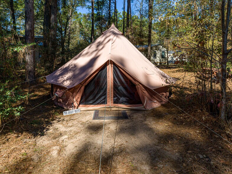 More Photos Of 11201 County Road 203, Plantersville Specialty For Sale