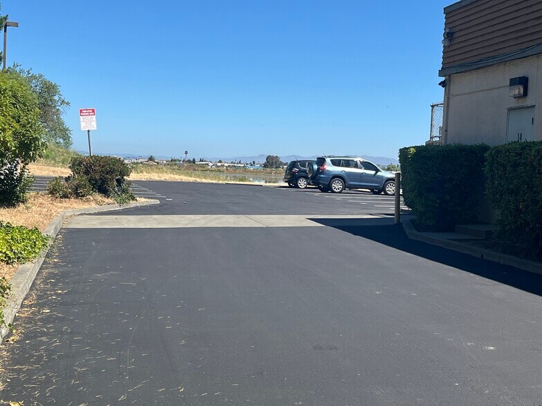 More Photos Of 460-480 Redwood St, Vallejo Unknown For Lease