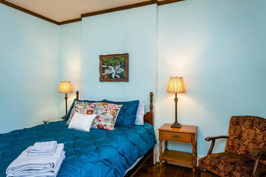 More Photos Of 222 Main St, Dayton Freestanding For Sale