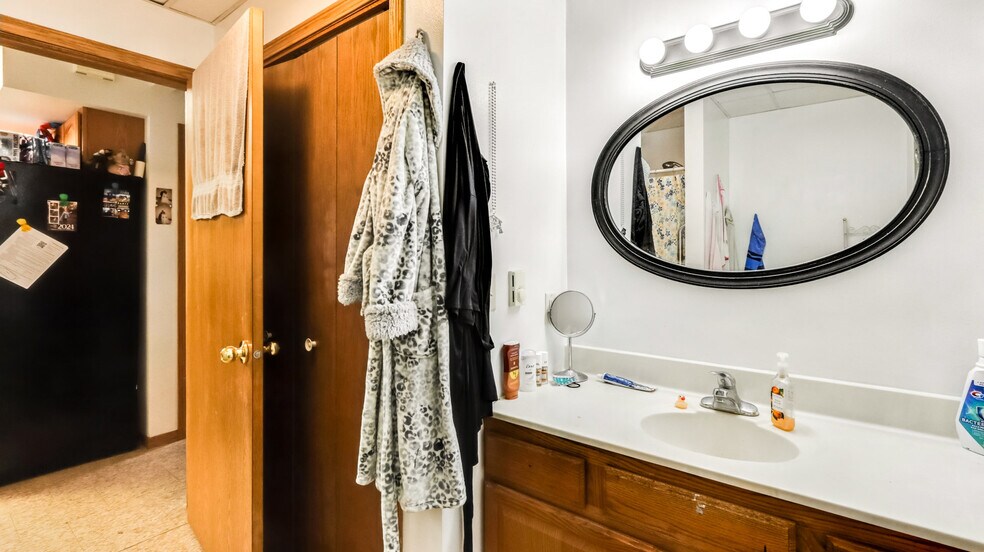 More Photos Of 106 S Harding St, Owen Apartments For Sale
