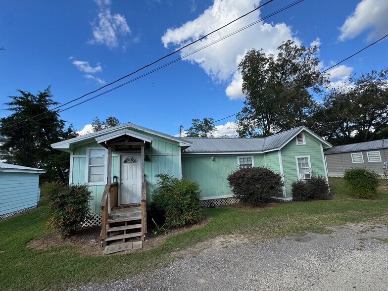 More Photos Of 318 AL-59 Hwy, Summerdale Hotel For Sale