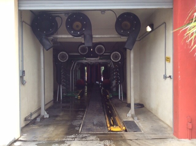 More Photos Of 6066 Reseda Blvd, Tarzana Carwash For Sale