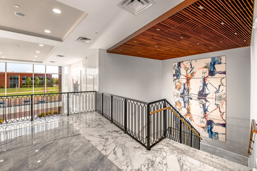 More Photos Of 10101 Global Way, Knoxville Medical For Lease