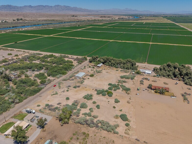More Photos Of 9512 S Evans Ln, Mohave Valley Warehouse For Sale