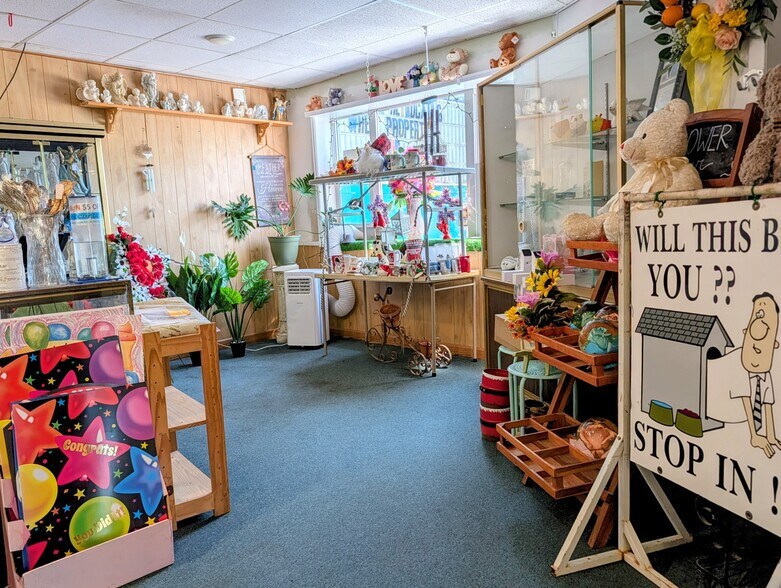 More Photos Of 1874 Grand Central Ave, Horseheads General Retail For Sale