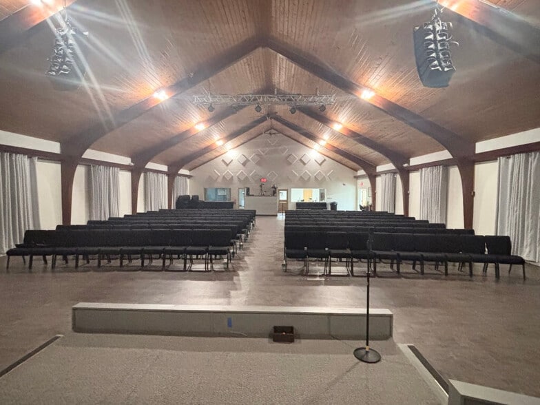 More Photos Of 3789 Venoy Rd, Wayne Religious Facility For Sale