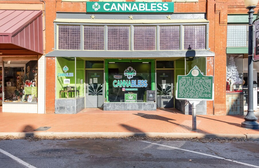 More Photos Of 106 W Oklahoma Ave, Guthrie Restaurant For Lease