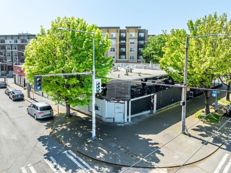 More Photos Of 2001 NW Market St, Seattle Unknown For Lease