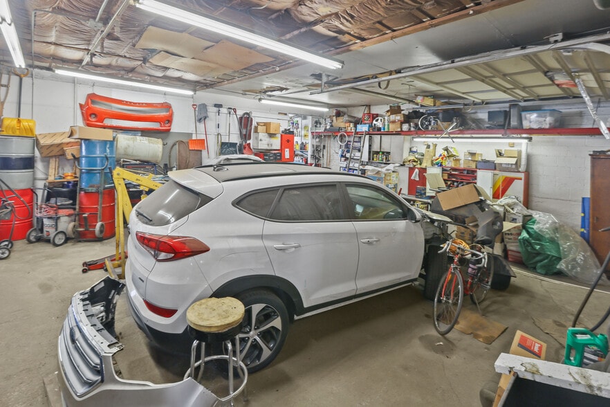 More Photos Of 19 Benefit St, Pawtucket Industrial For Sale